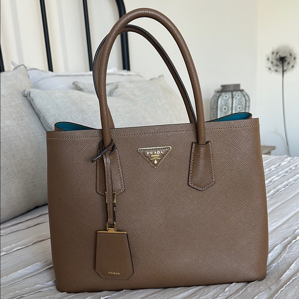 Prada Saffiano Medium Leather Bag with Tiffany Blue Interior|Beige